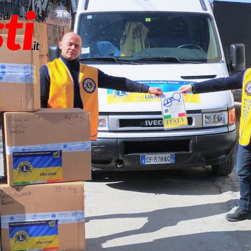 Dai Lions italiani una corposa donazione di occhiali e beni di prima necessità per i profughi ucraini [GALLERIA FOTOGRAFICA]