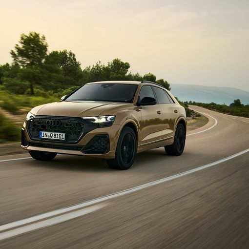 Alcune immagini della Ausi Q8 SUV