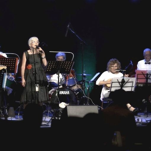 Questa sera al Diavolo si sarà 'Liberi di volare' con la Palmarosa Band