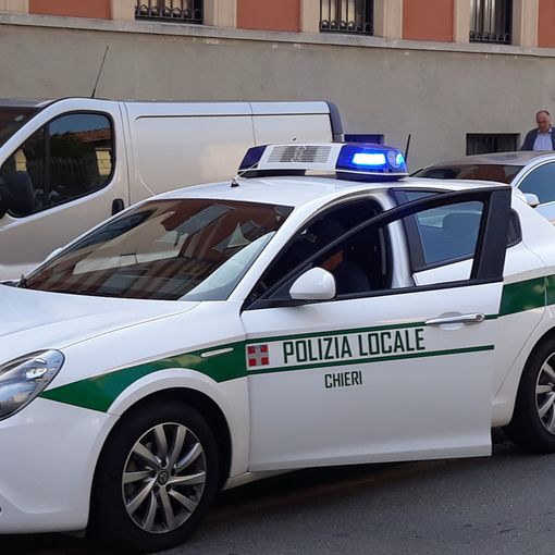 Sandamianese senza patente denunciato a Chieri per guida di uno scooter senza assicurazione e revisione