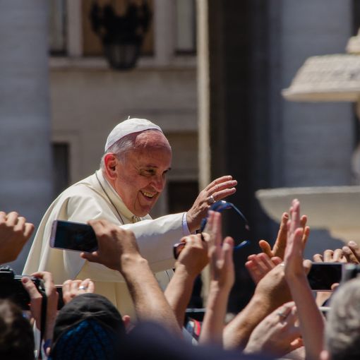 Istituzioni astigiane domani in udienza da Papa Francesco. Lo inviteranno ad Asti