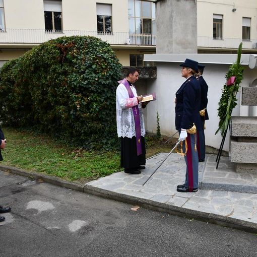 Anche in Questura ad Asti, si commemora il 4 novembre. Deposizione corona ai Caduti