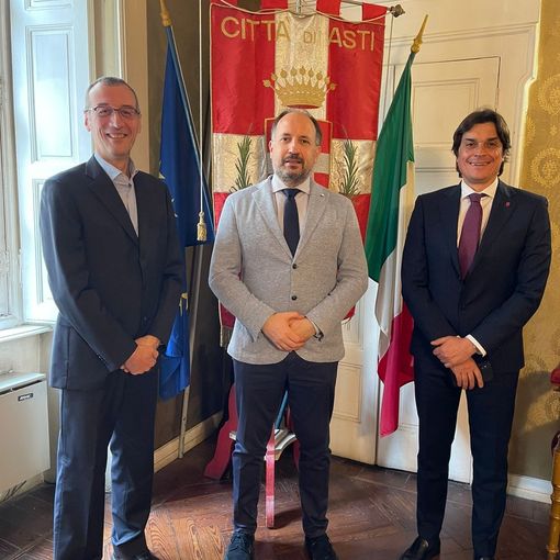 Il sindaco Maurizio Rasero con gli assessori Mario Bovino e Renato Berzano