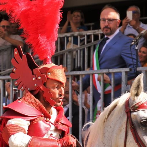 Il capitano del Palio e il sindaco Rasero