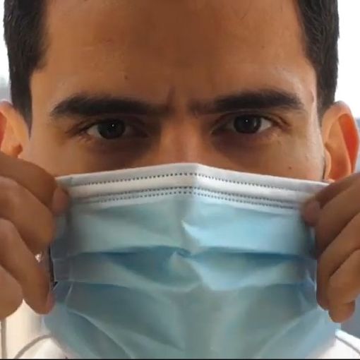 Dopo Paulo Dybala, anche Rincon diventa testimonial per l’uso della mascherina [VIDEO]
