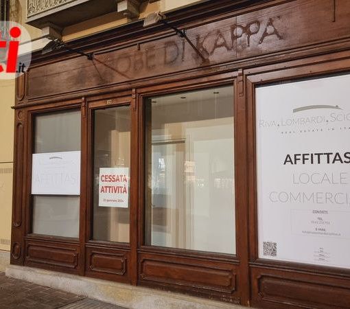 Non solo Kasanova: in piazza San Secondo chiude anche Robe di Kappa