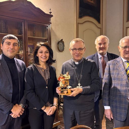 E’ il Maestro Vasaio, espressione del saper fare, la statuina dell’anno