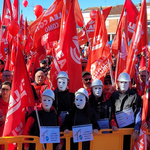 Un'immagine della manifestazione di protesta svoltasi a Torino