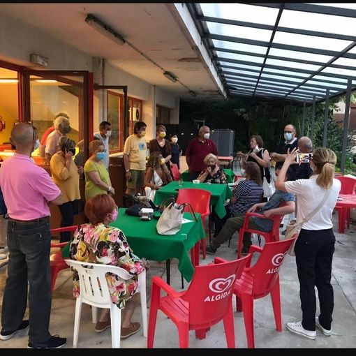 Sindaco Maurizio Rasero e assessore Mariangela Cotto in visita a un circolo cittadino