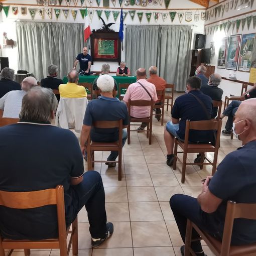 Nella sede degli Alpini una serata sulle tecniche da tiro e maneggio arma da tiro sportivo