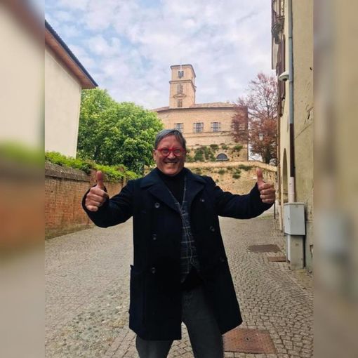 Tony Sperandeo durante le riprese, a Montiglio, di &quot;Qui non si muore&quot;