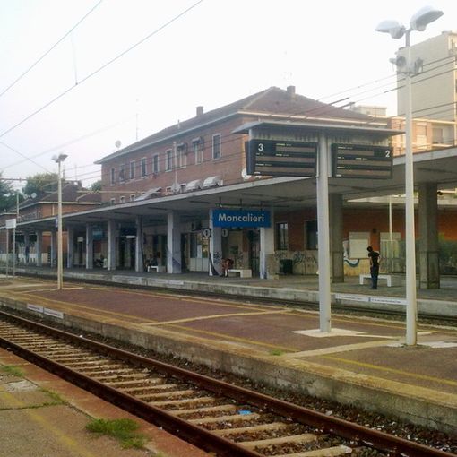 Pesanti ritardi sulla circolazione ferroviaria a causa di un incidente nei pressi di Moncalieri