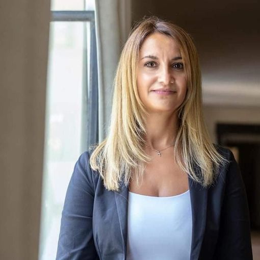 La Senatrice Susy Matrisciano, presidente della Commissione Lavoro