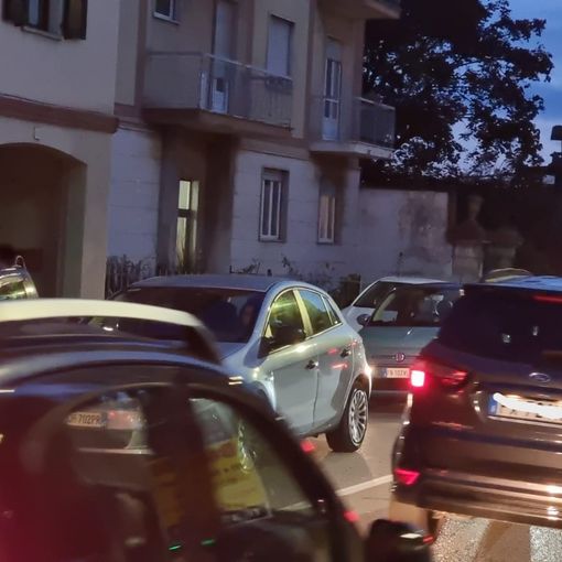 Traffico di Asti: &quot;Che San Secondo ci assista... A Natale. Prima dei parcheggi a pagamento serviva un piano&quot;