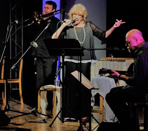 &quot;Le parole della mia mamma...&quot; dal Piemonte all'Argentina con Betti Zambruno Trio al FuoriLuogo di Asti