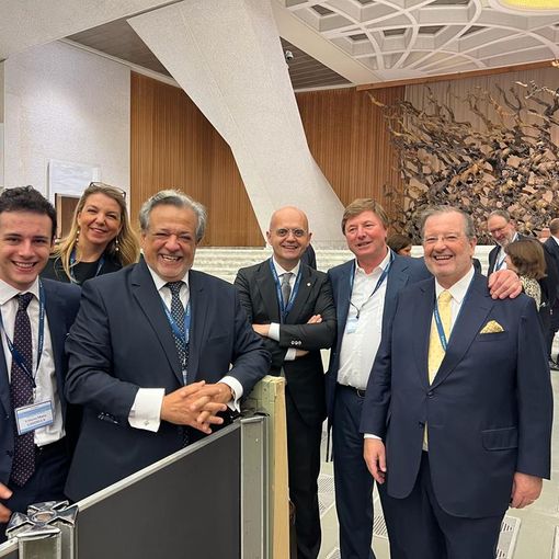 Alcuni dirigenti UNIAPAC e UCID Piemonte - Valle d’Aosta durante una recente incontro in Vaticano