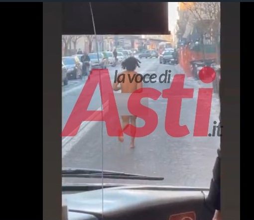 Un fermo immagine tratto dal video