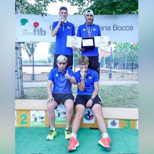 I giovani valfeneresi campioni d'Italia under 15 e under 18 di bocce