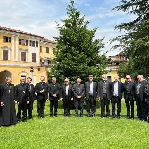Monsignor Franco Lovignana, vescovo di Aosta è il nuovo presidente della Conferenza episcopale piemontese