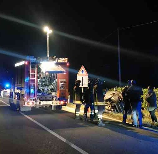 Auto esce di strada al Palucco, nessun ferito grave