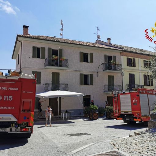 San Marzano Oliveto: prende fuoco la cucina di un alloggio. Nessun ferito