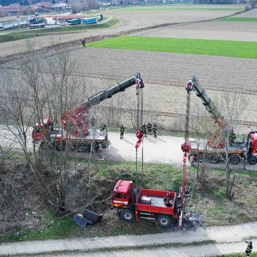 Concluso il corso per i vigili del fuoco di Asti che intraprenderanno la carriera di autista