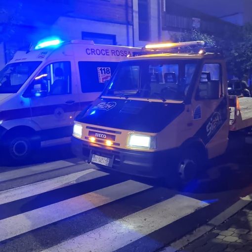 Asti: scontro tra auto e moto nella notte in corso Matteotti, all'altezza di via Lessona