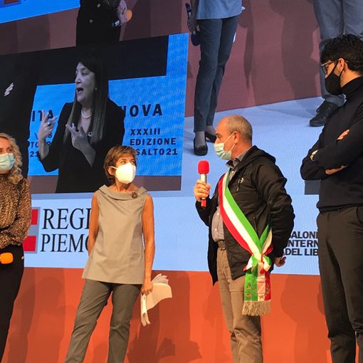 Le studentesse del Cpia di Asti, premiate al Salone del Libro all'interno di Lingua Madre