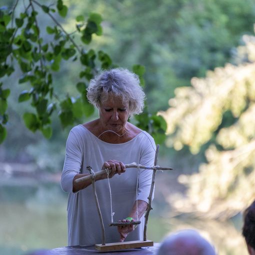 Lorenza Zambon chiude il festival &quot;Corti, Colline, Comunità e...&quot; con il suo &quot;Storie selvatiche&quot;