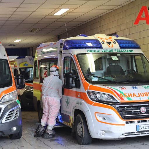 Trasferiti al Massaia 25 pazienti Covid da ospedali torinesi ormai al collasso