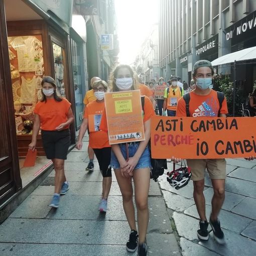&quot;Asti respira. Cambiamo l’aria della nostra città&quot;. Con la Rete Asti Cambia si ragiona su mobilità e salute