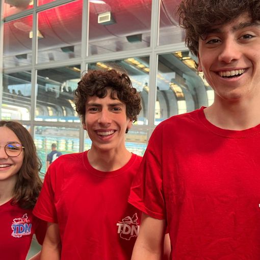 La rappresentanza dell'Asti Nuoto in gara domenica a Genova
