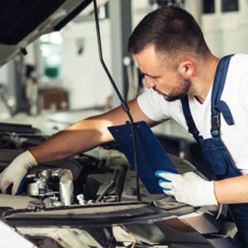 In Piemonte cala l'automotive ma il mercato del lavoro si conferma dinamico e in crescita