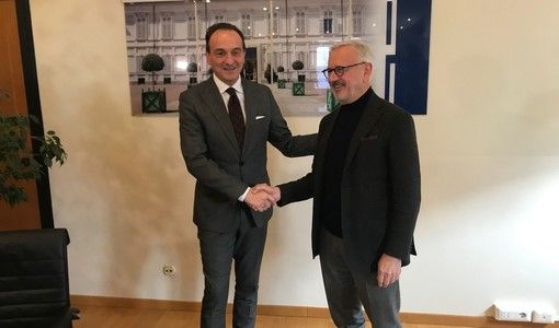 Iniezione salvavita: da Finpiemonte 170 milioni di euro a 76.000 beneficiari durante la pandemia
