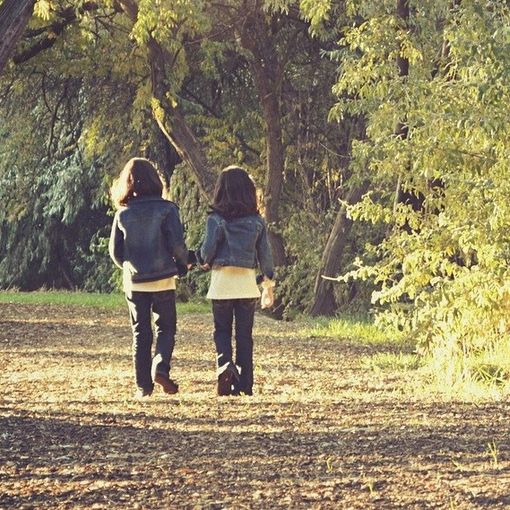 Coronavirus, circolare del Ministero degli Interni: consentita la passeggiata genitore-figlio vicino a casa