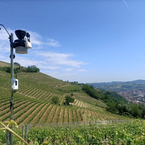 La stazione agrometeo installata a Canelli