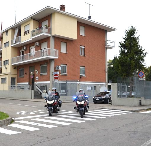 Colpi in villa e auto rubate: salgono a 67 i colpi attribuiti alla &quot;banda del buco&quot;