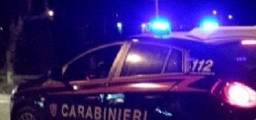 Quarantaduenne accoltellato all'addome in via Cirio: è in gravi condizioni
