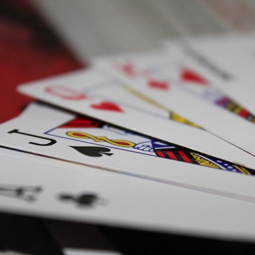 Pro e contro del Blackjack: le caratteristiche migliori e i rischi da non correre