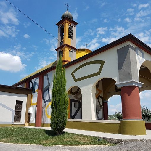 La chiesetta della Beata Vergine del Carmine, a Coazzolo, altra celebre opera di Tremlett