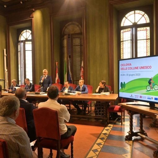 In bici tra Alba e Canelli: dieci milioni di euro per dare il via alla Ciclovia delle Colline Unesco [FOTO E VIDEO]