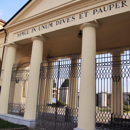 Asti: da sabato 9 maggio riaprono i cimiteri di Asti, con il rispetto del divieto di assembramento e la distanza di sicurezza