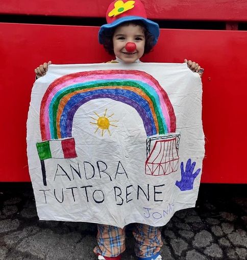 Domani, giorno della Befana, arrivano i burattini online del Circo delle Stelle