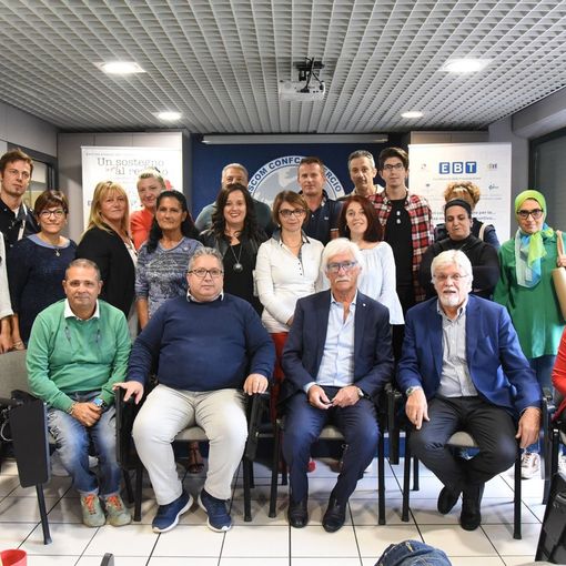 Asti: consegna buoni-libro. Erogati buoni per 87 studenti per un totale di 24.750 euro