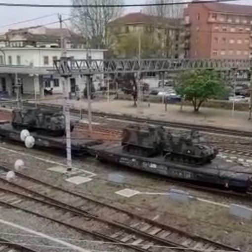 Mezzi militari in transito da Asti: &quot;La guerra non c'entra, sono solo mezzi per le truppe alpine&quot;