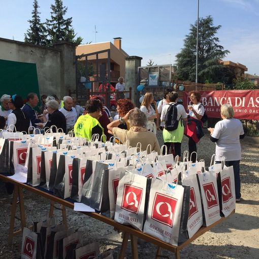 La &quot;Corri con noi&quot; questa mattina ha percorso il Lungo Tanaro con tanti partecipanti