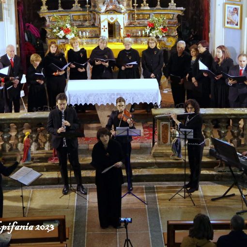 Il coro Csc Val Rilate