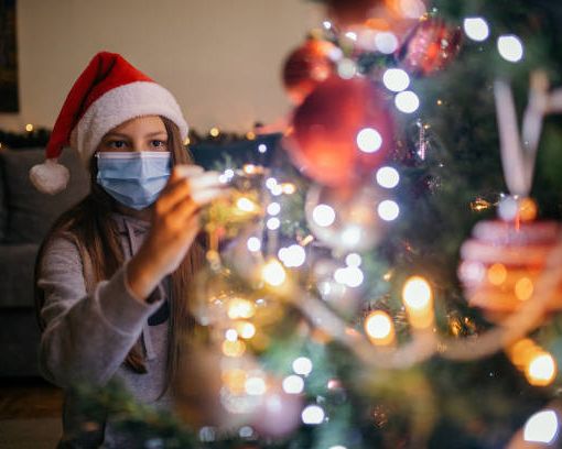 Oggi vertice di Conte con la maggioranza per il prossimo Dpcm su Natale e Capodanno