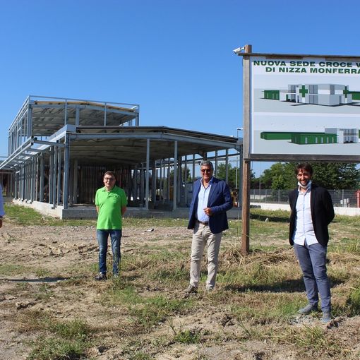 Nizza Monferrato, gli assessori regionali Icardi e Gabusi in visita al cantiere della nuova sede della Croce Verde