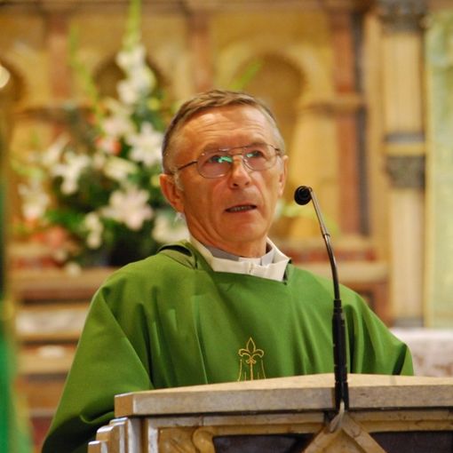 È morto don Roberto Gualdoni per molti anni parroco del Don Bosco di Asti